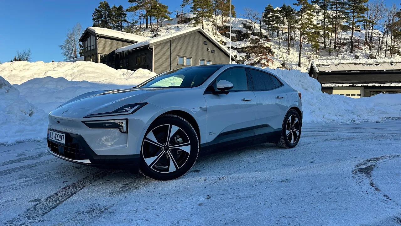 Polestar 4 Long range Dual motor - Nå slik den skulle vært fra start