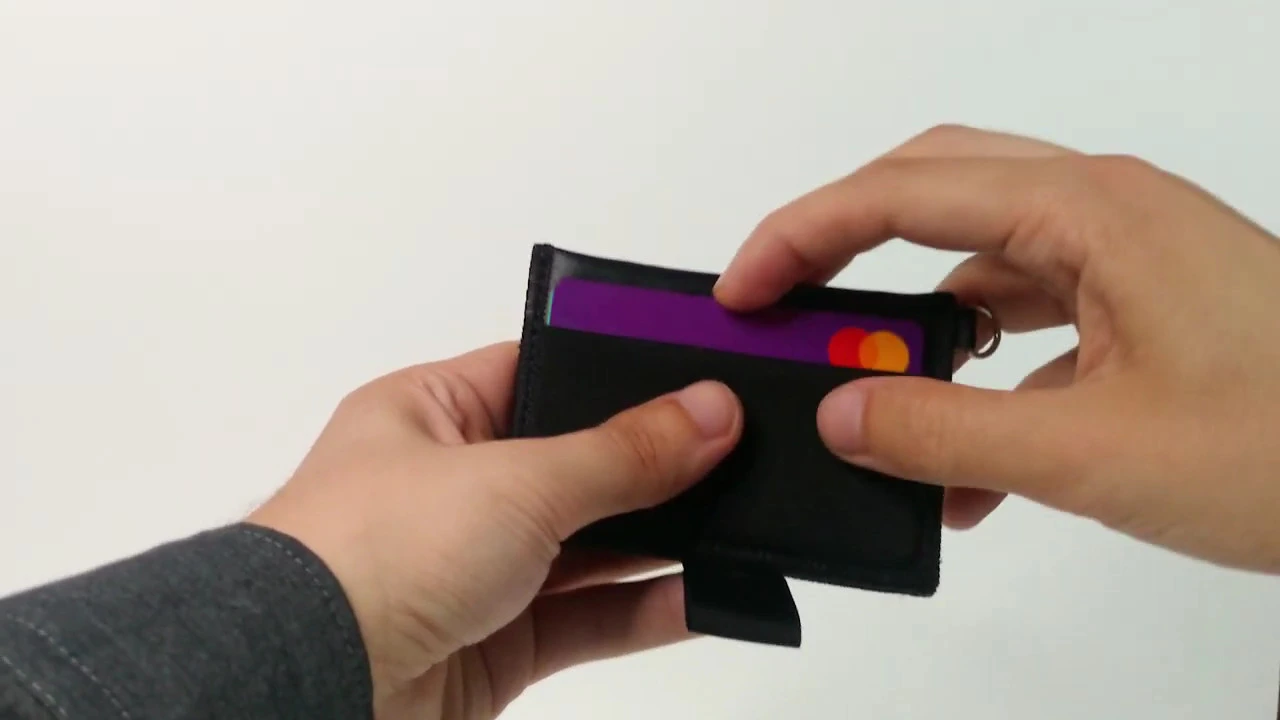 Video de Slim carteira, a carteira mais fina do mundo.