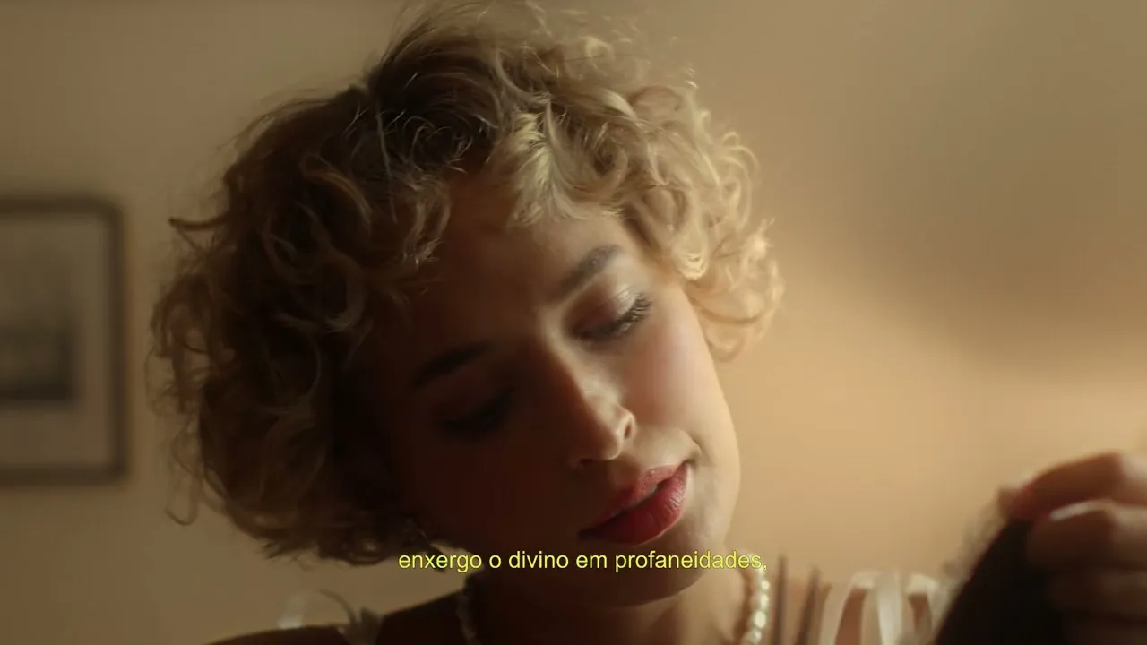 Vídeo de Claridoré | Corsets Vintage 