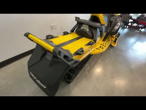2025 Ski-doo Mxz Xrs 850 Turbo Competition Smart Thumbnail