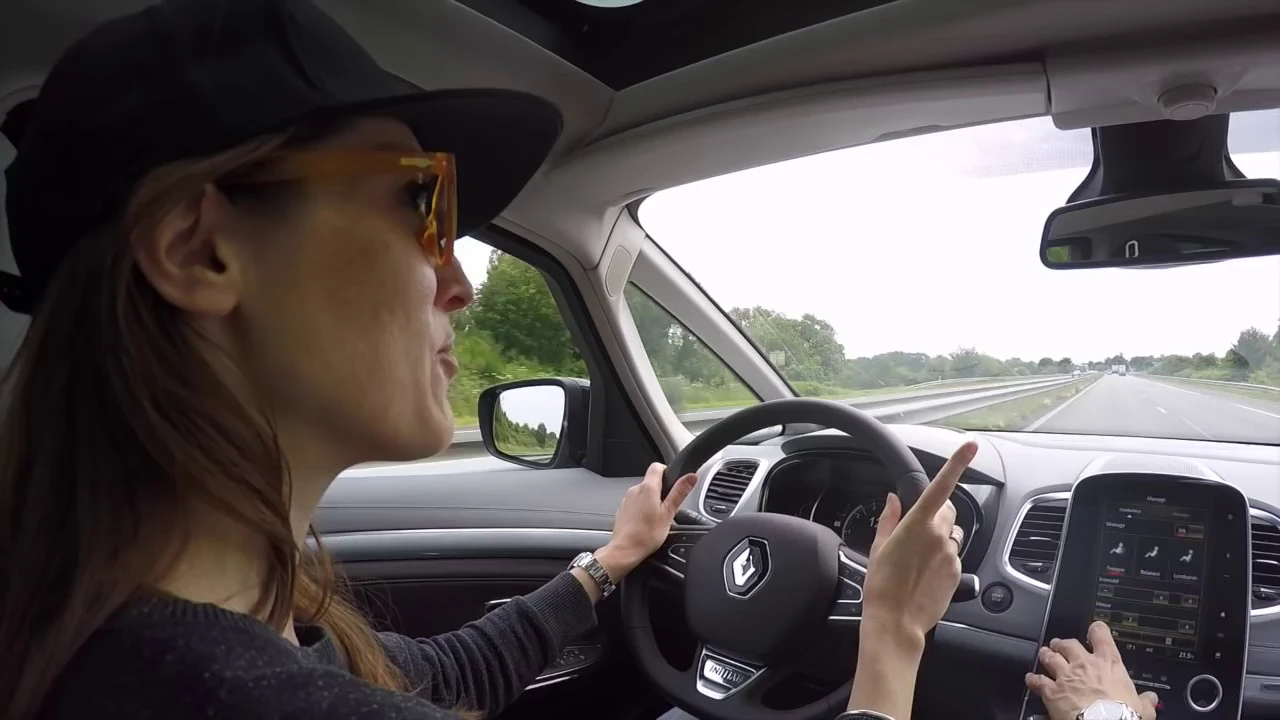 Une semaine en Renault Espace V 🇫🇷 : le débrief nocturne (8/8)