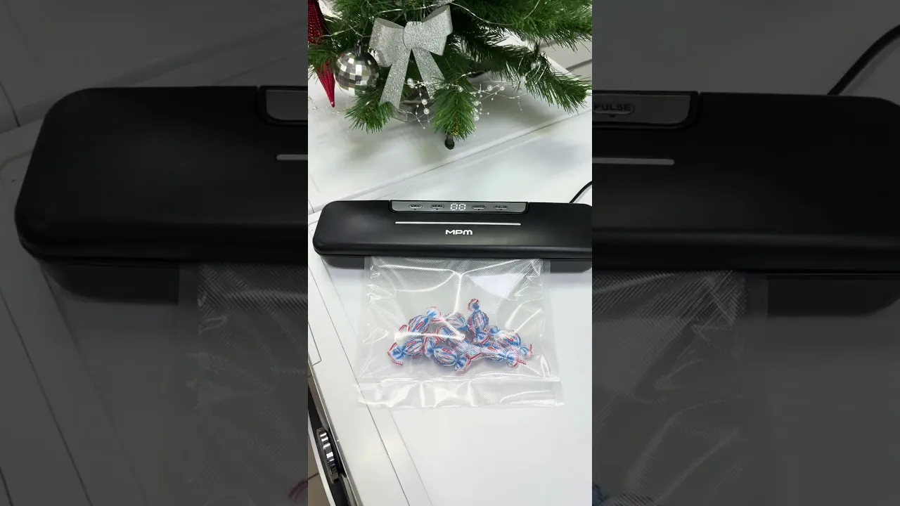 Вакуумний пакувальник (вакууматор) MPM MPZ-02 Black