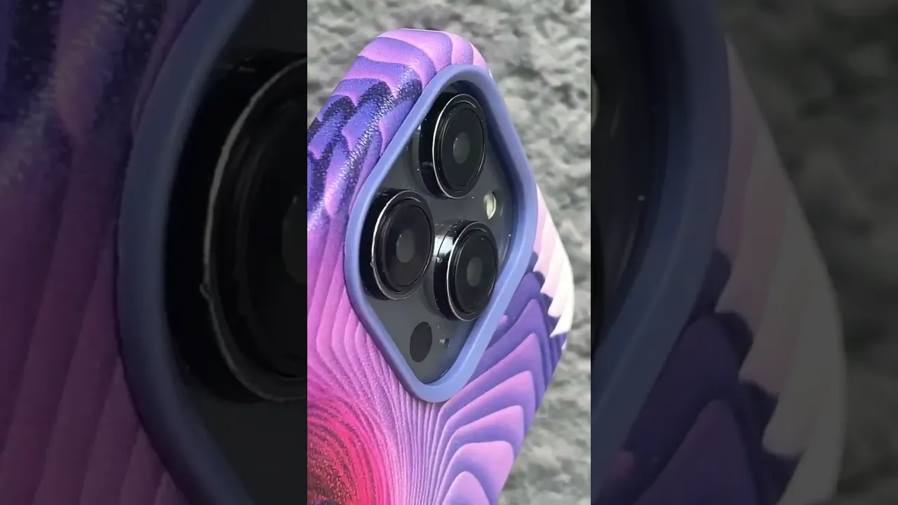 Шкіряний чохол Colour Splash with MagSafe для Apple iPhone 13 (6.1"), Pink / Blue