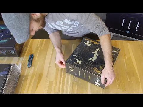 Unboxing I C E Collector (MPC)