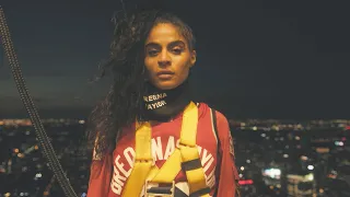 Jessie Reyez - Singing from the tallest building in North America (BTS)