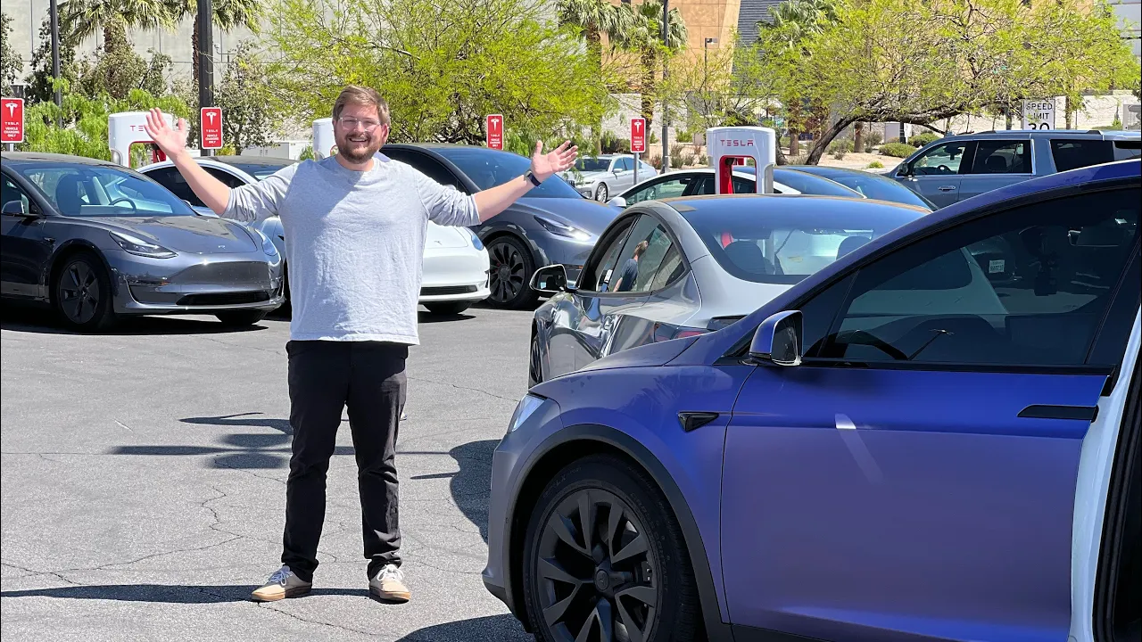 Well, This Sucks! Is Waiting To Charge At A Charging Station The Future?