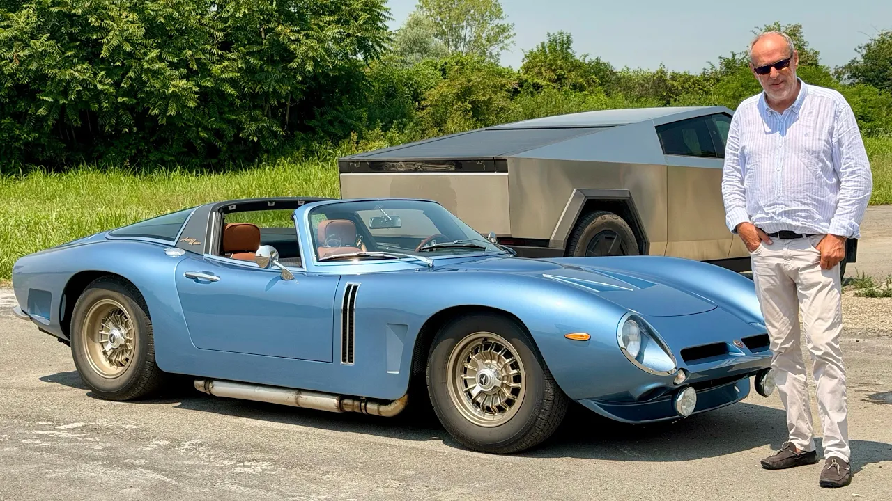 Bizzarrini 5300 Apera Lusso review. Carbon body, targa, 400bhp V8, 175mph & CarPlay. La Dolce Vita..