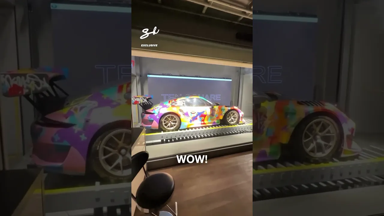 Why get snacks from the vending machine when you can get a Lamborghini instead? 😍🤯#cars #cooltech