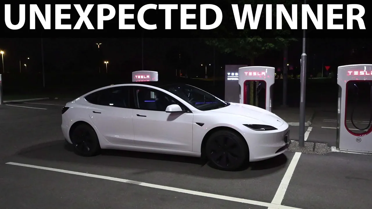 Tesla Model 3 RWD Highland vs MG4 charging battle