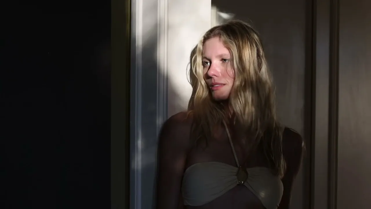 Vídeo de Lola biquini
