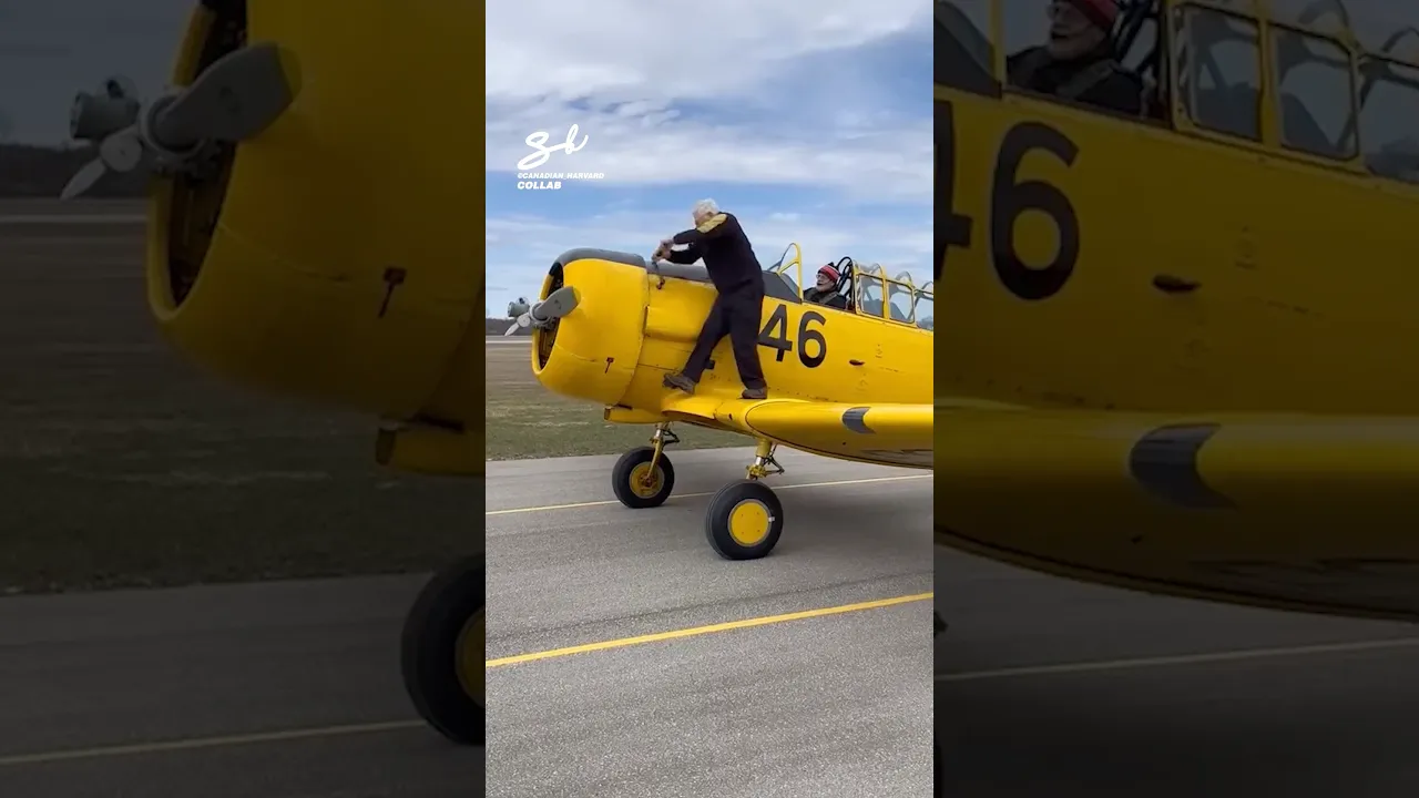 Hand-Cranking A Plane! 💪 #plane #aircraft #airplane