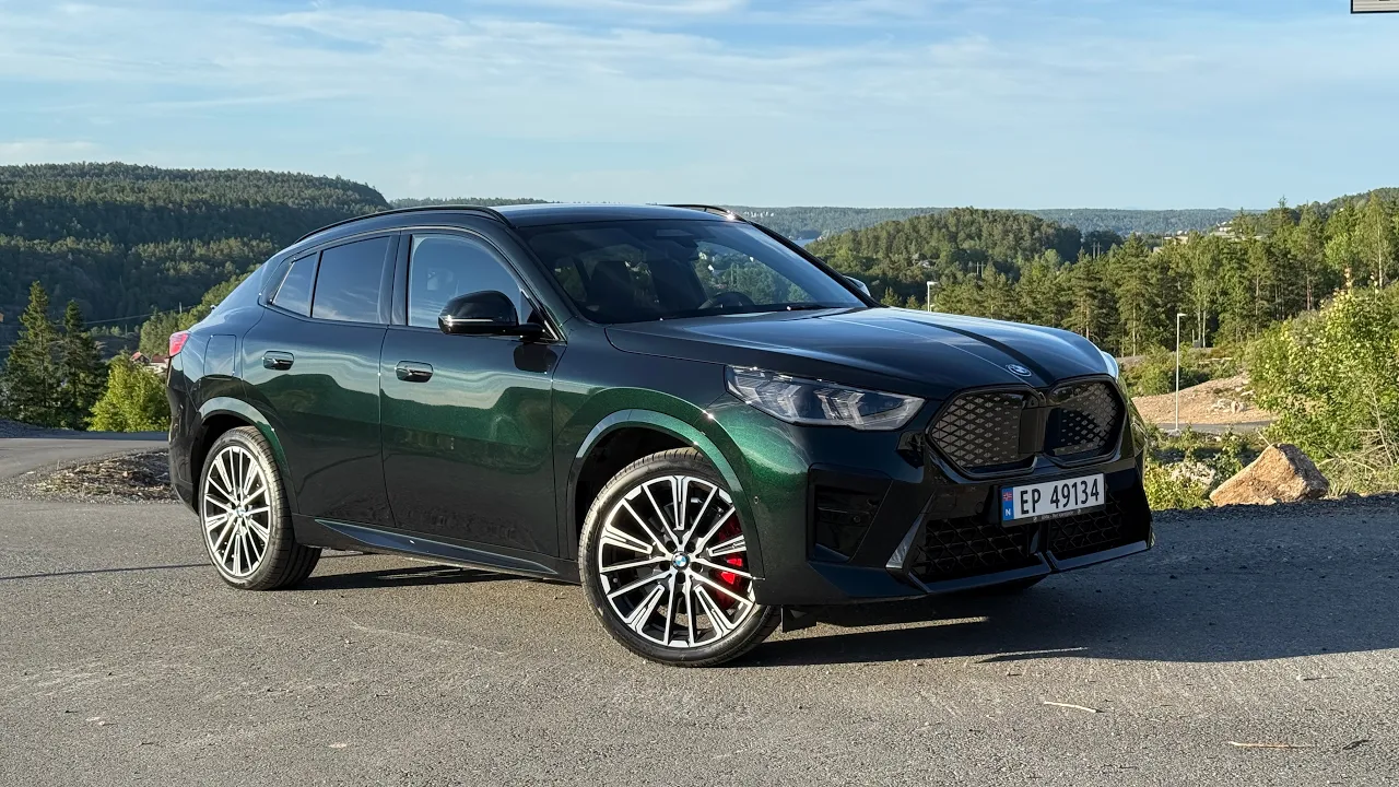 BMW iX2 xDrive30 - Henger den fortsatt med i tiden?