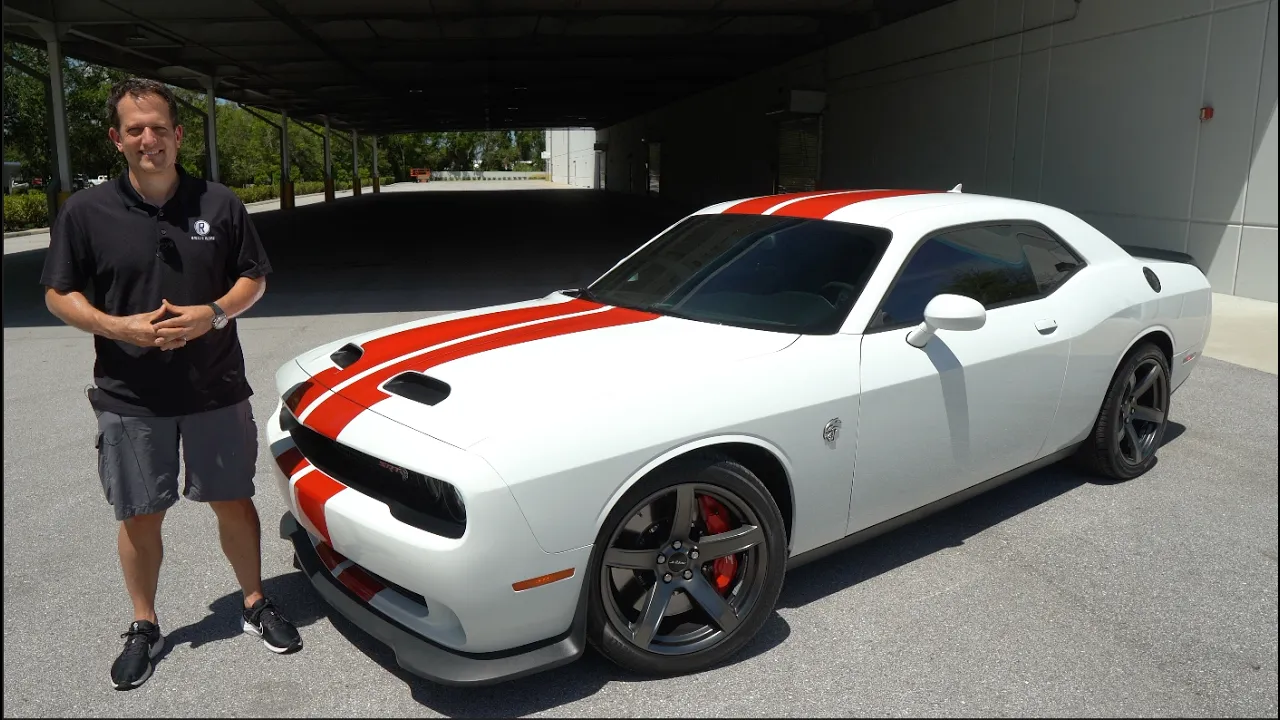 The Dodge Challenger Hellcat Jailbreak is a BETTER muscle car than a 2027 Charger Super Bee