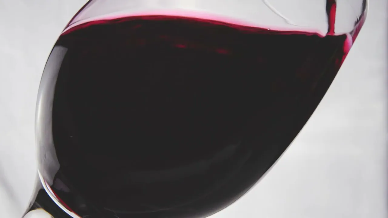 Video de AZARI WINES