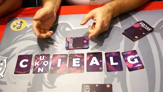 Sides englische Erklärung und Spielrunde (Captain Games) / Essen 2022 / gefilmt auf der SPIEL 22
