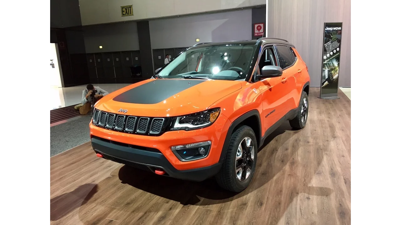 2017 Jeep Compass Trailhawk – Redline: First Look – 2016 LAAS
