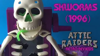 Skworms (1996) by Parker Brothers - Rare 3D Halloween Vintage Board Game Attic Raiders Retro Reviews