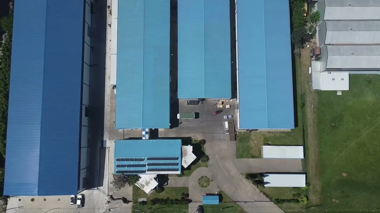 Video de CREASTEEL — Tienda Online