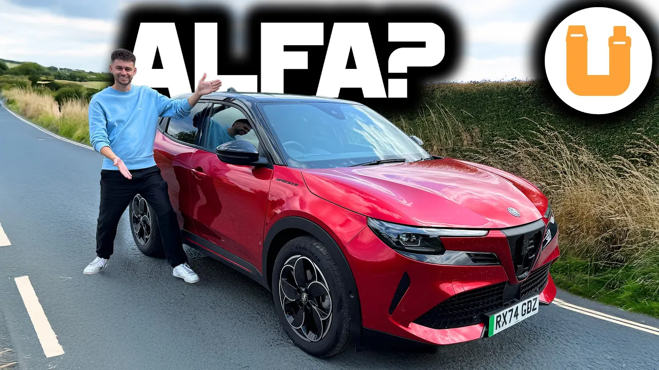 New 2025 Alfa Romeo Junior Review | Can an EV Crossover Really Be a Proper Alfa?