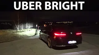 BMW i7 xDrive60 headlights test