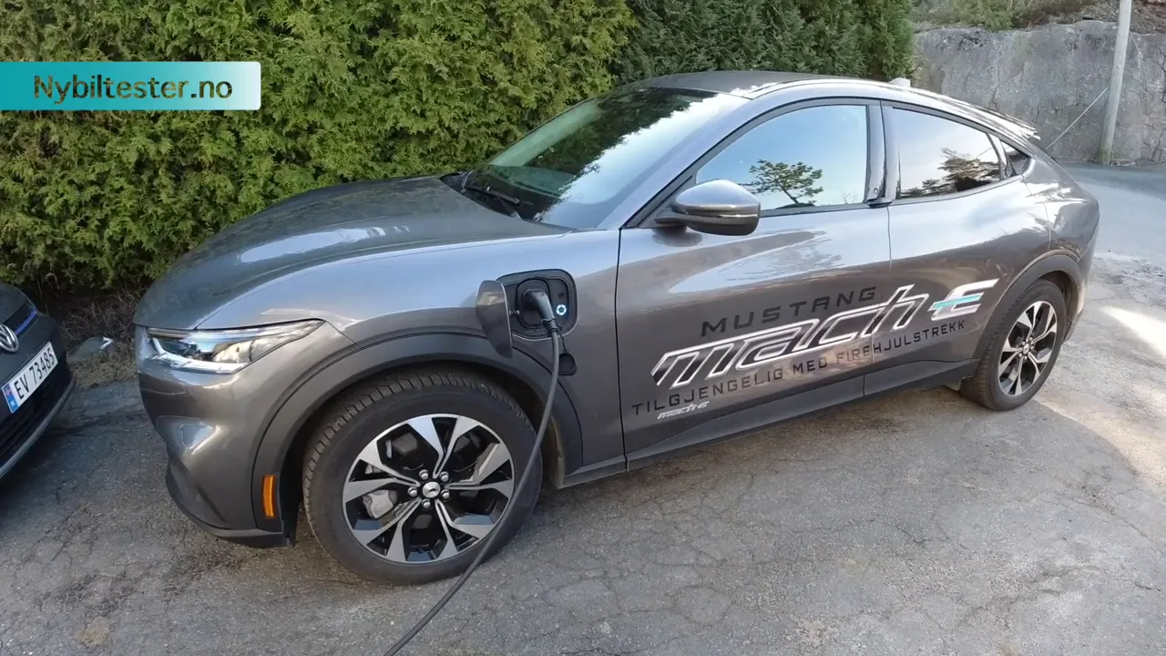 Ford Mustang Mach E - test av innstegsmodell