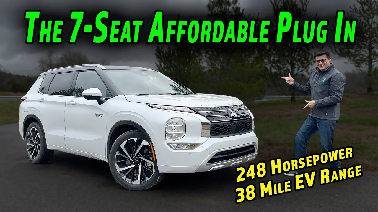 Looking For 7 Seats And A Plug That Won't Break The Bank? | 2023 Mitsubishi Outlander PHEV