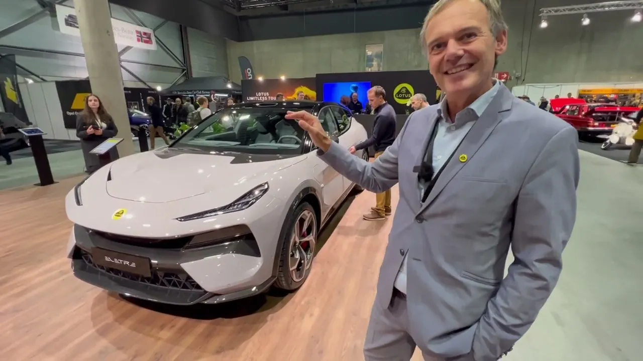 Lotus Eletre - intervju med PR-sjef Deiderik Reitsma på Oslo Motorshow 2022