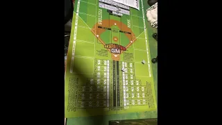 Rob Looks at Baseball Card GM : This is a must have!