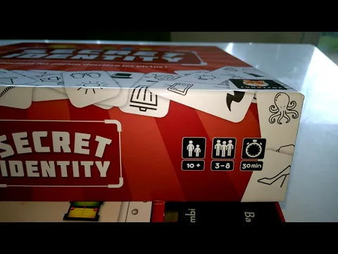 Secret Identity - unboxing