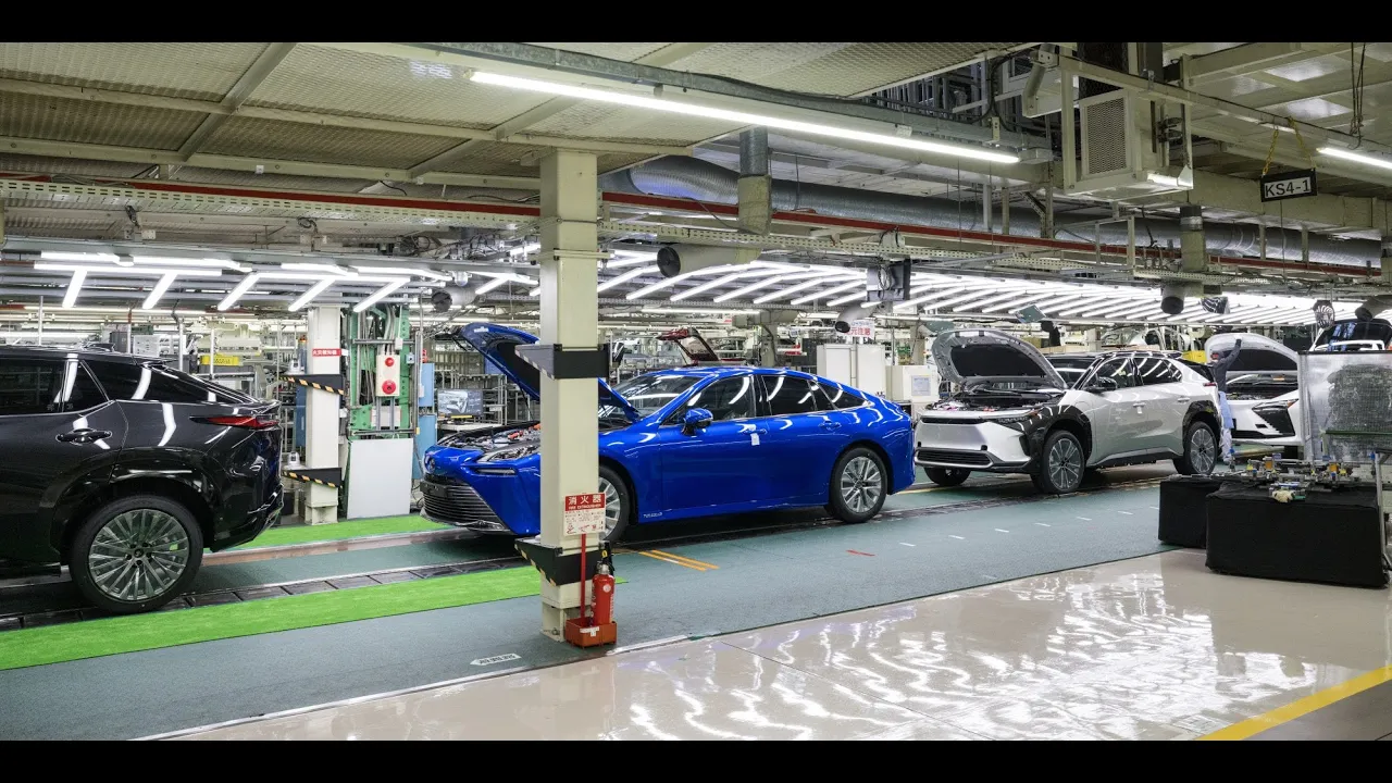 Toyota Automating More Car Production, Hertz–Tesla Improvement, Marriott EV Charging || EV Obsession
