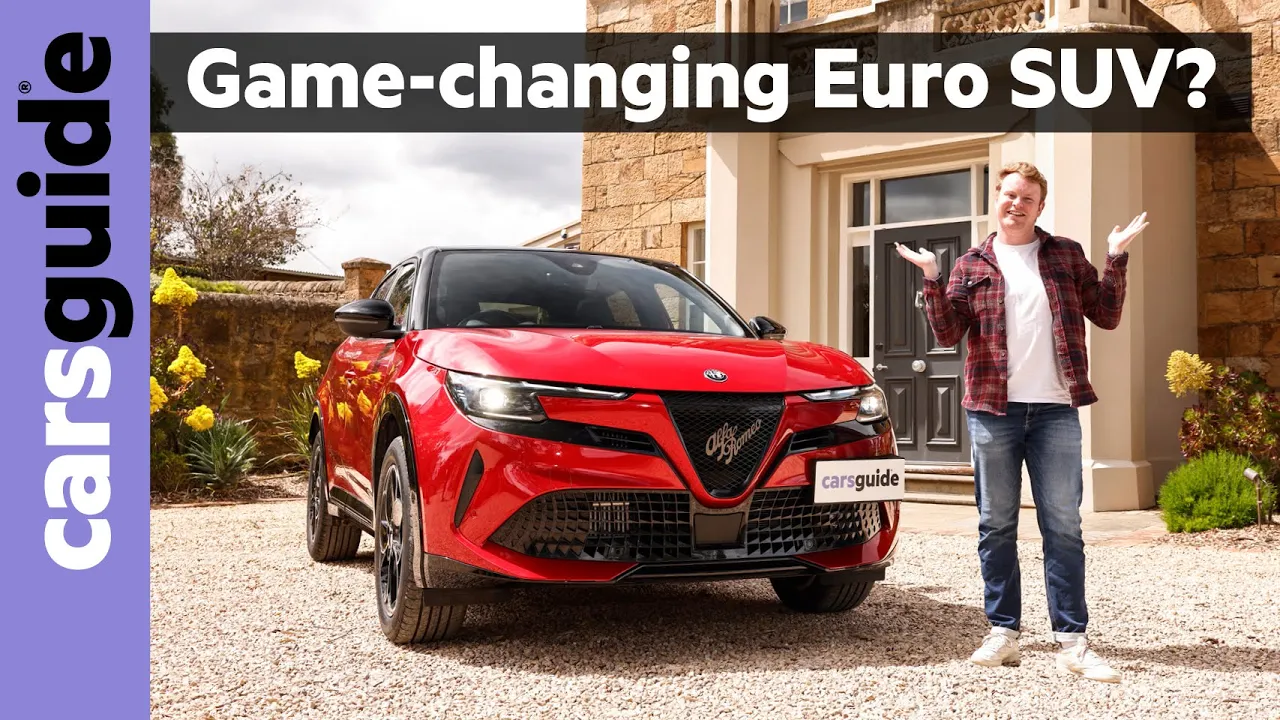 Alfa Romeo Junior Ibrida 2026 review Australia: New Italian small SUV targets Lexus LBX & Audi Q2
