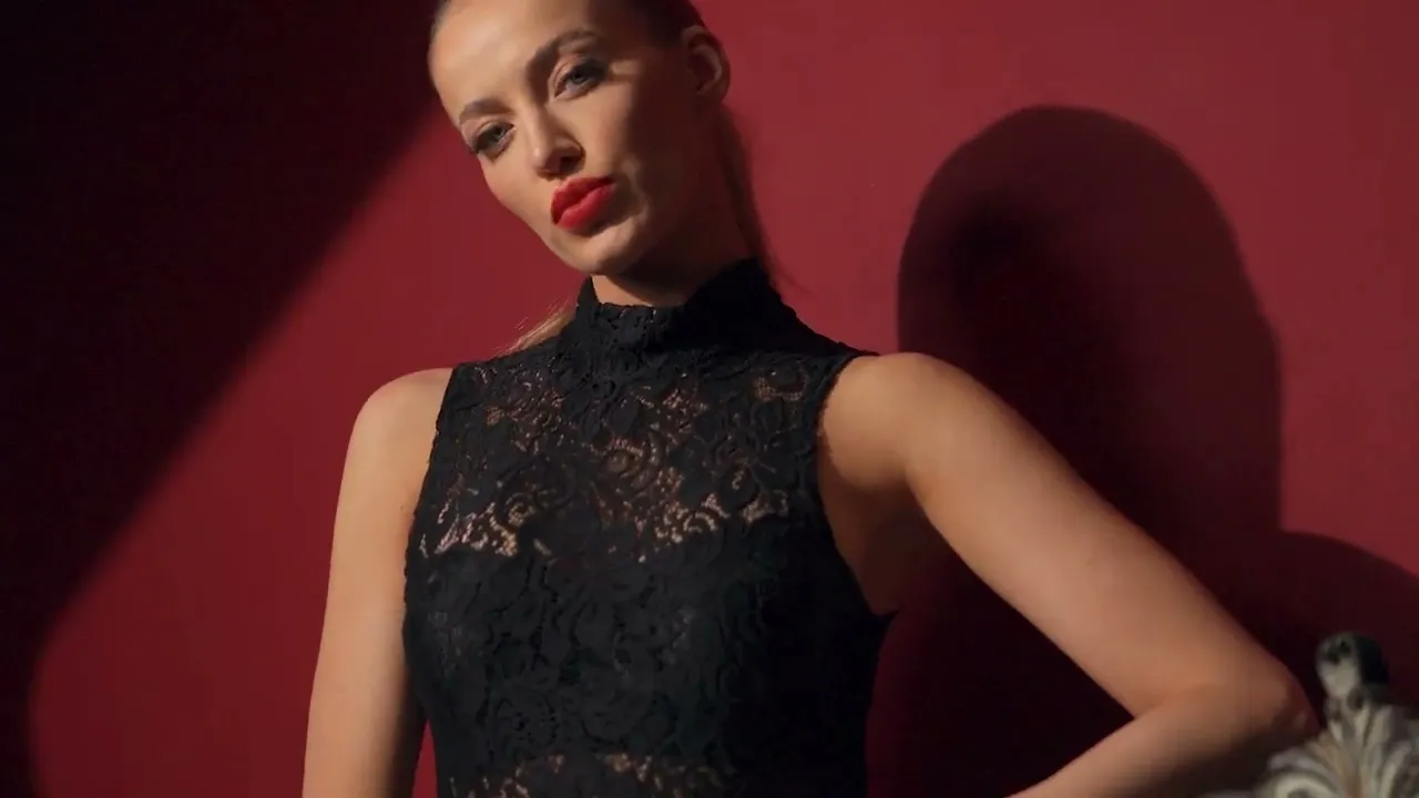 Vídeo de Lola Body