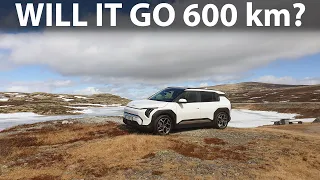 Kia EV3 Long Range eco drive below the speed limits