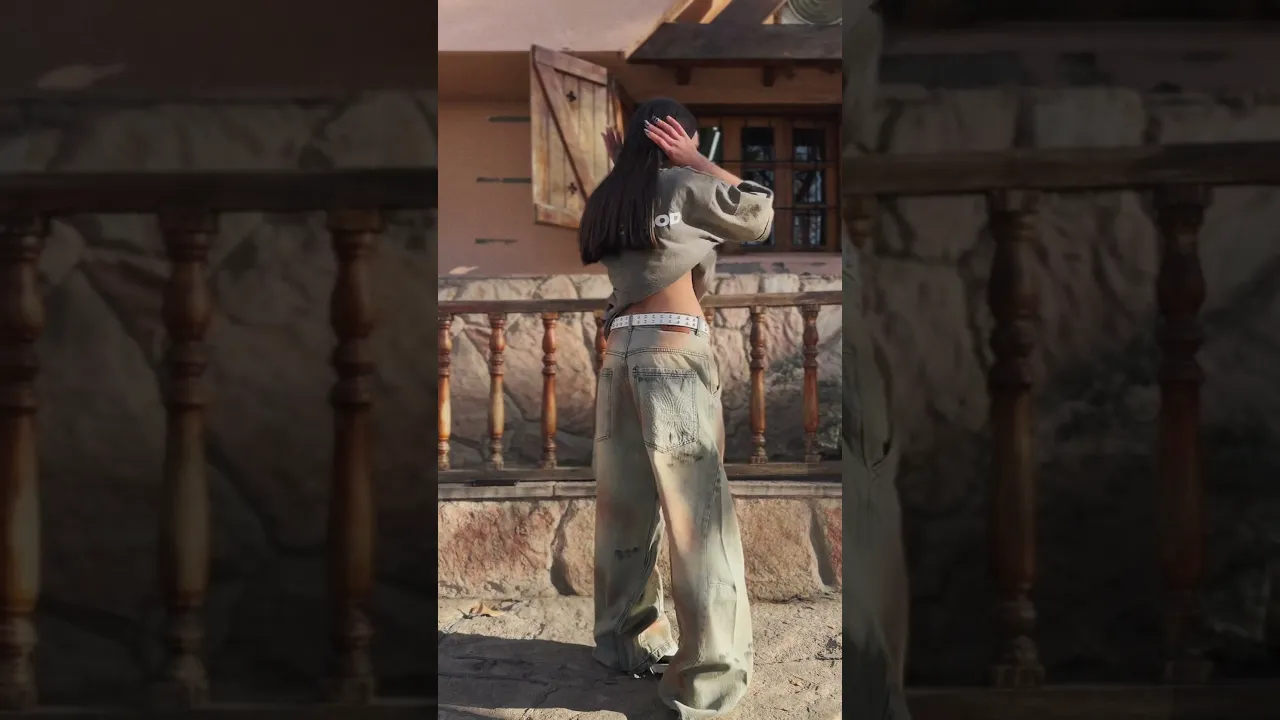 Video de ILLICIT INDUMENTARIA
