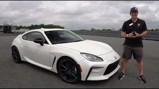 Is the 2022 Toyota GR 86 Automatic a BETTER sports car than a Mazda Miata?