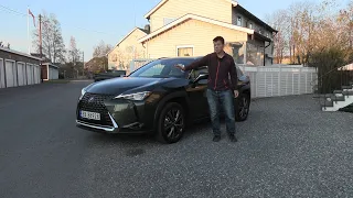 Lexus UX 300e interior review