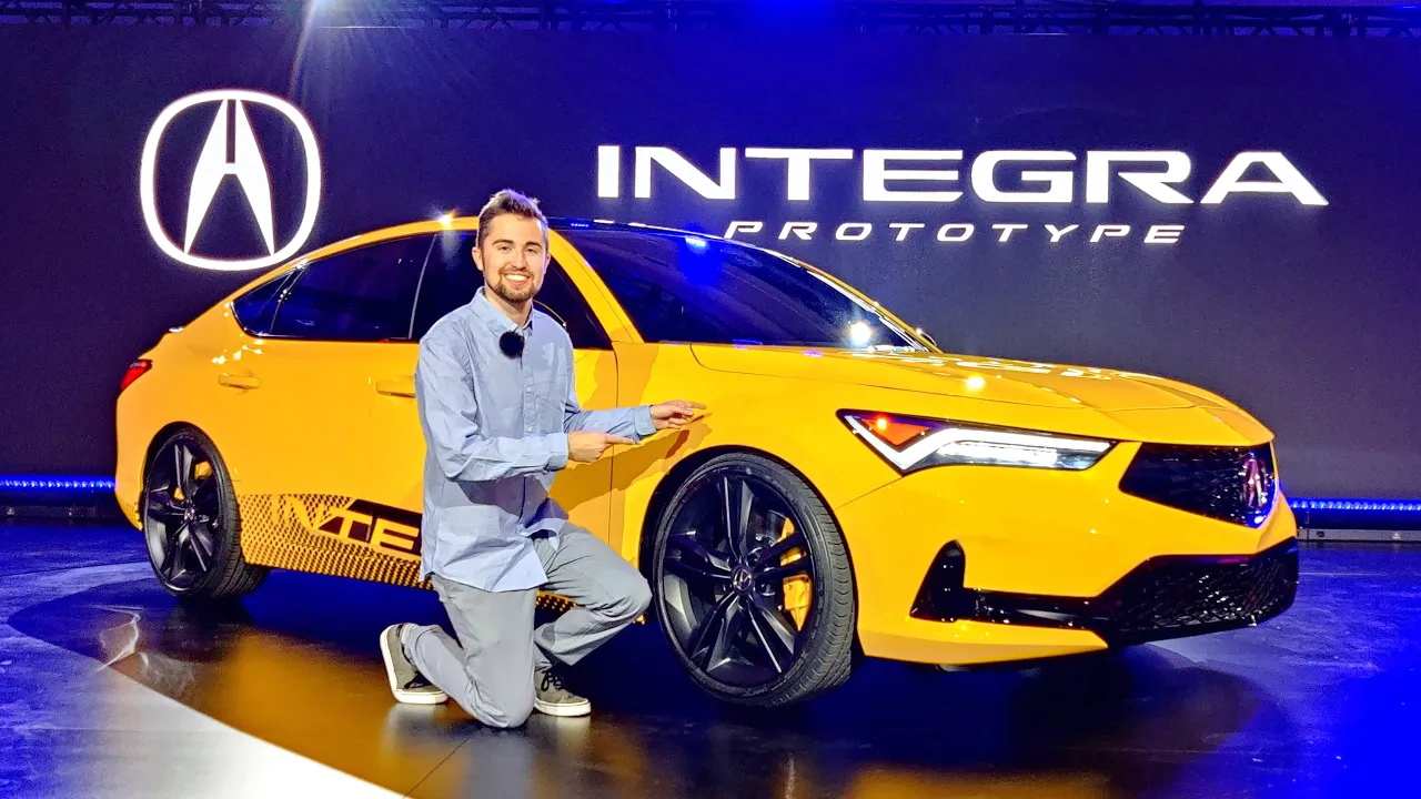 Does the NEW 2023 Acura Integra do the name Justice?? // IN-PERSON FIRST LOOK