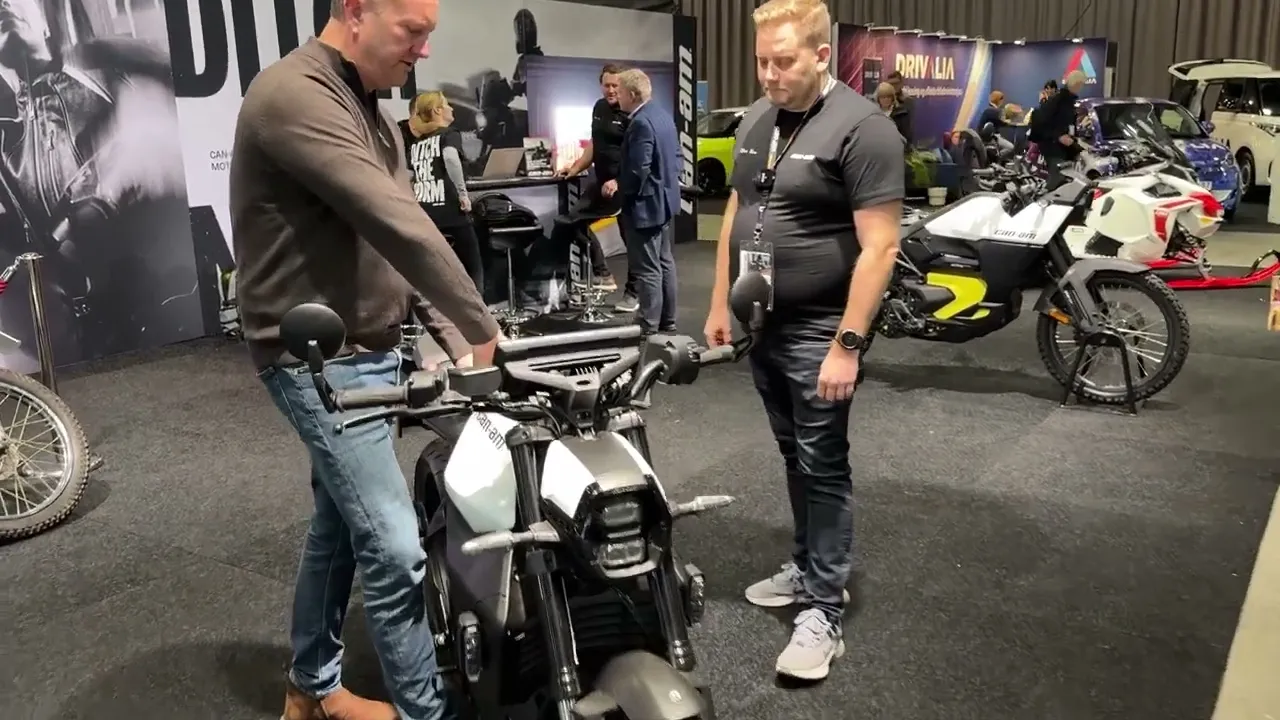 Can-Am med to nye elektriske motorsykler i Norge