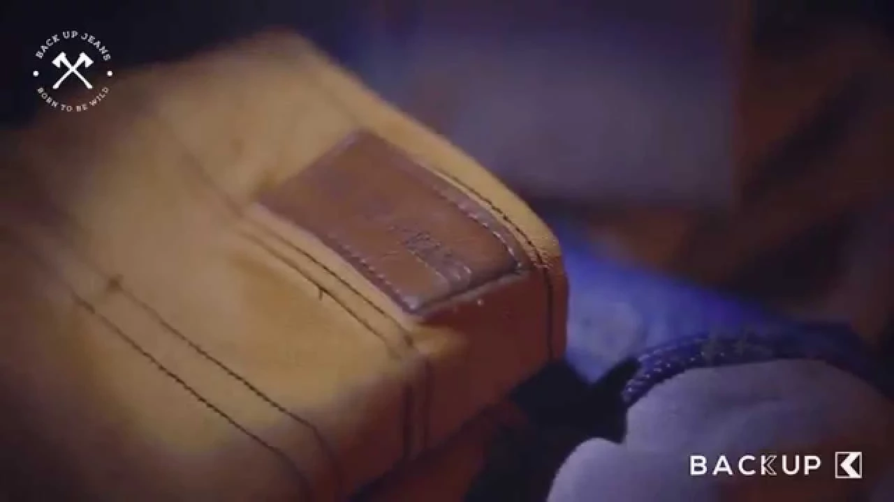 Video de BACK UP JEANS