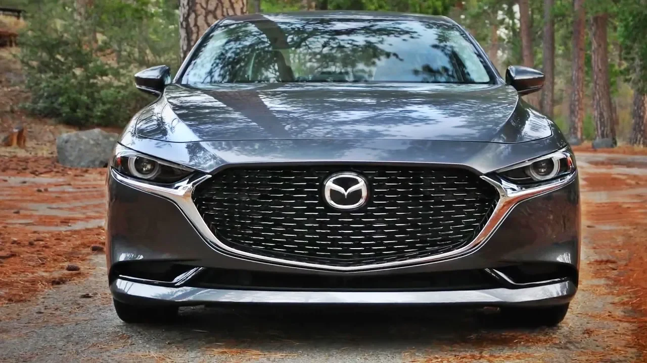 2019 Mazda 3 Sedan - Exterior interior and Drive (Luxurious Compact Sedan)