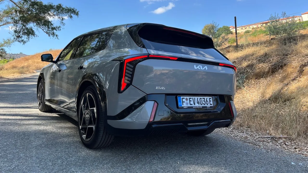 Kia EV4 - første prøvetur i Spania