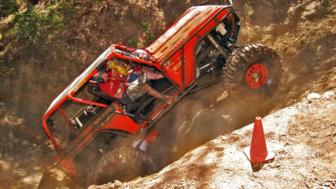 Tank Trap Part 2 & Crowning a Winner! - Top Truck Challenge 2014