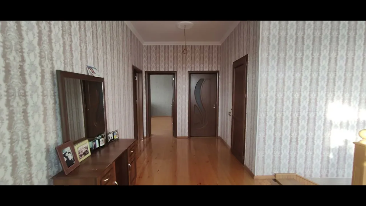 Satılır ev/villa 4 otaqlı 220 m², Mehdiabad q.- (əmlakın videosu)