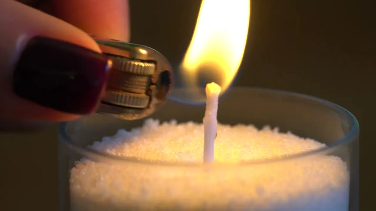 Vídeo de Aura Candles