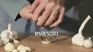 Eva Solo Green Tool Garlic Masher product video.