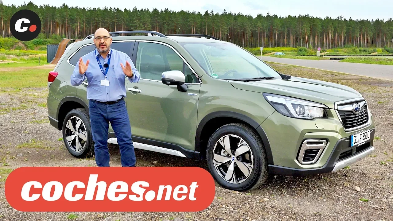SUBARU Forester y XV ecoHybrid SUV híbridos | Primera prueba / Review en español | coches.net