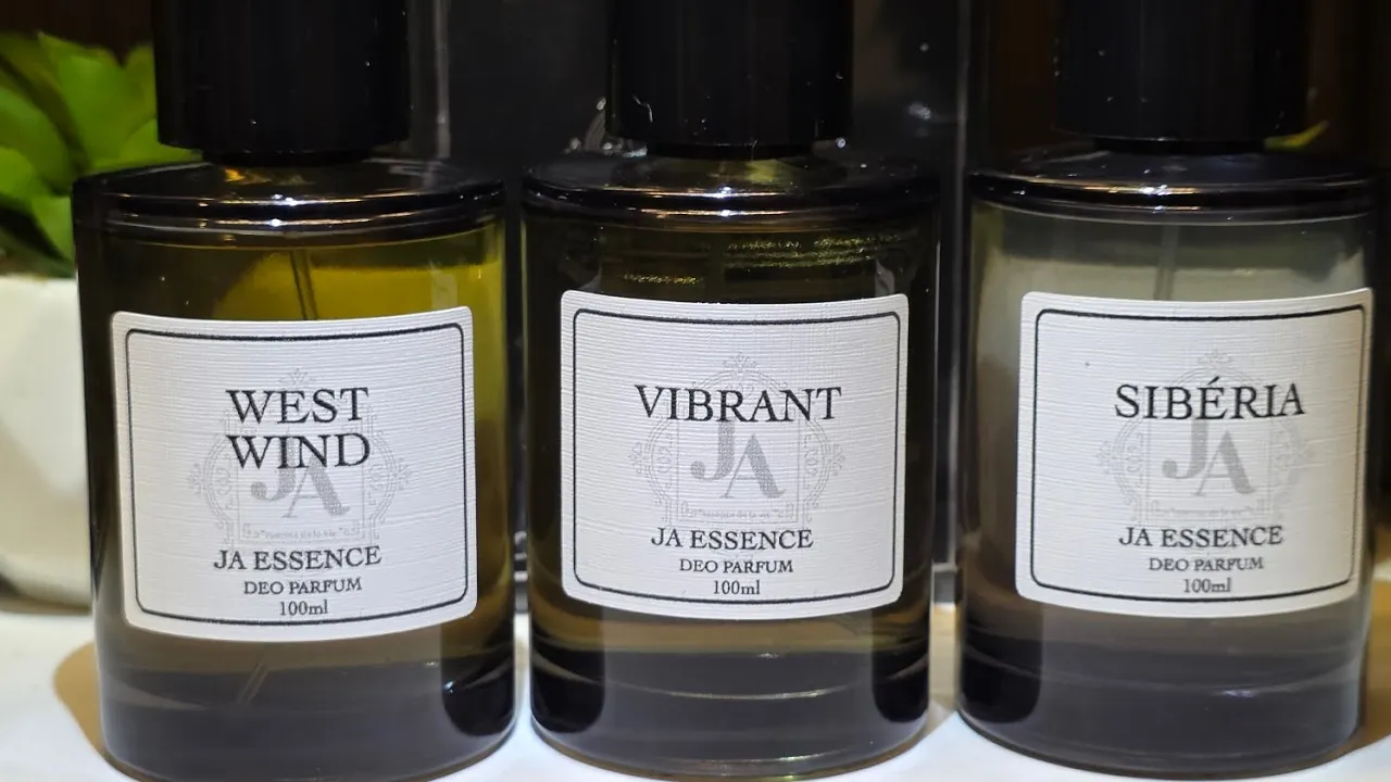 Vídeo de PRIVILEGE  PARFUM