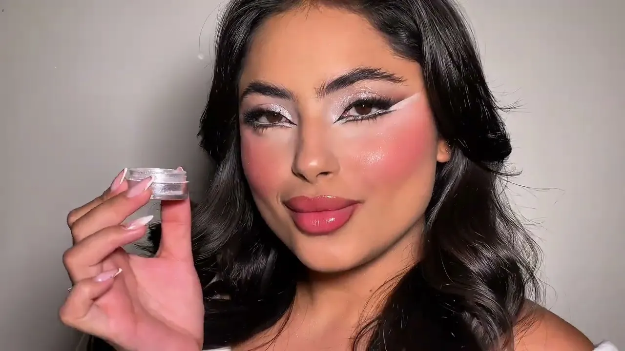Vídeo de Rilary Escobar Beauty