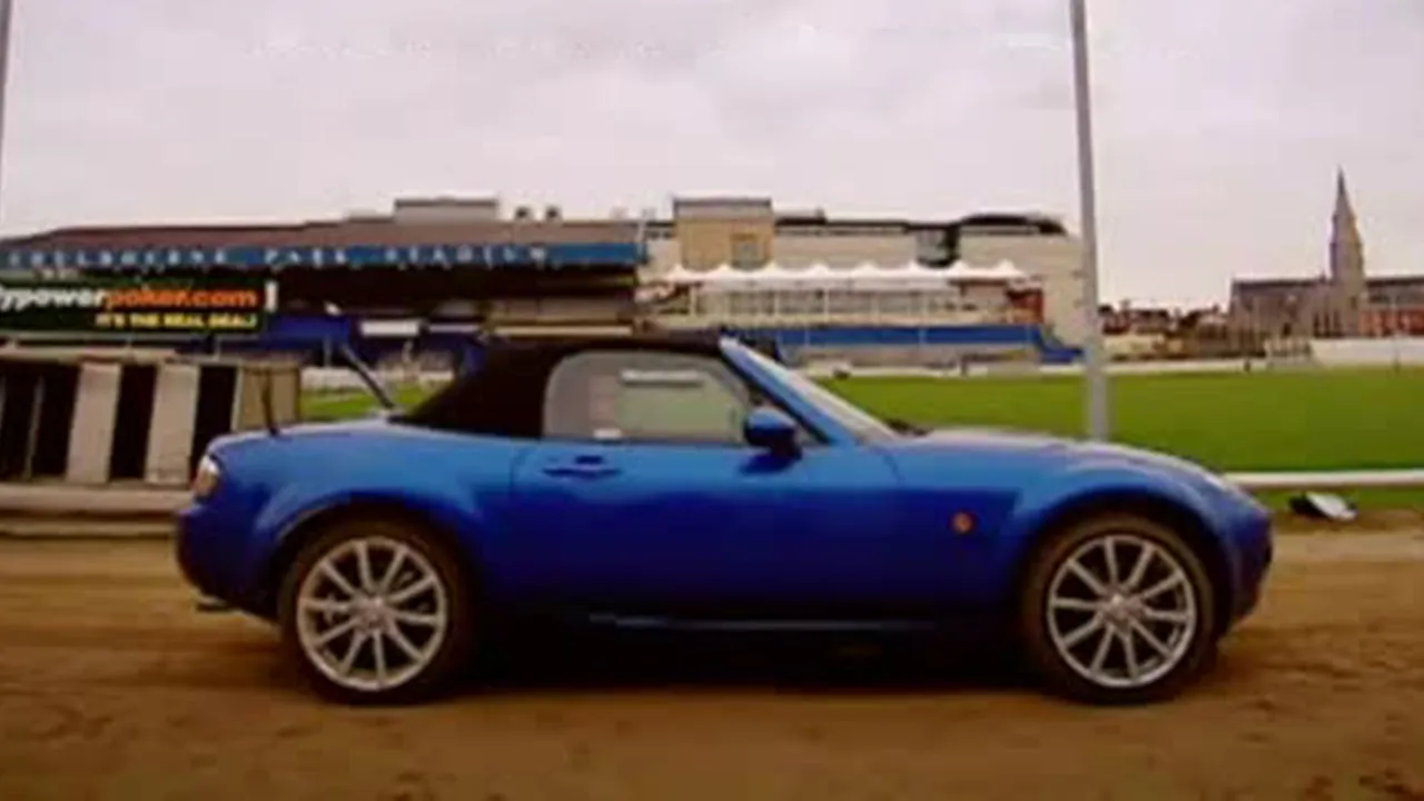 MX5 vs Greyhound challenge | Top Gear