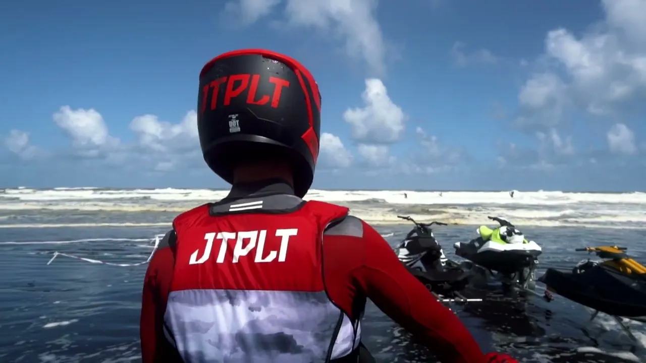 Video de Tach Racing